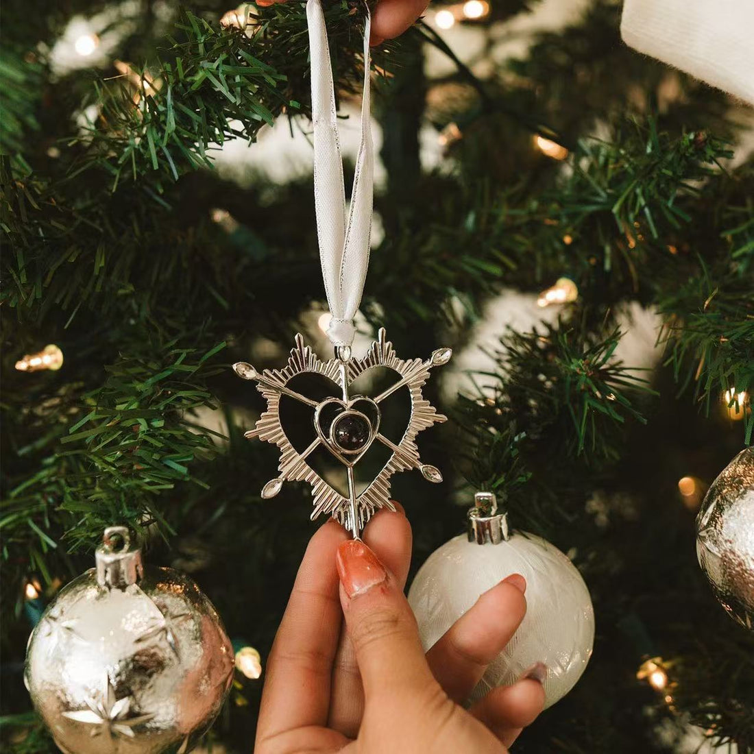 Ensemble de colliers de projection avec pendentif flocon de neige personnalisé, cadeau de Noël pour Thanksgiving, photo couleur faite à la main pour femme, arbre de Noël 