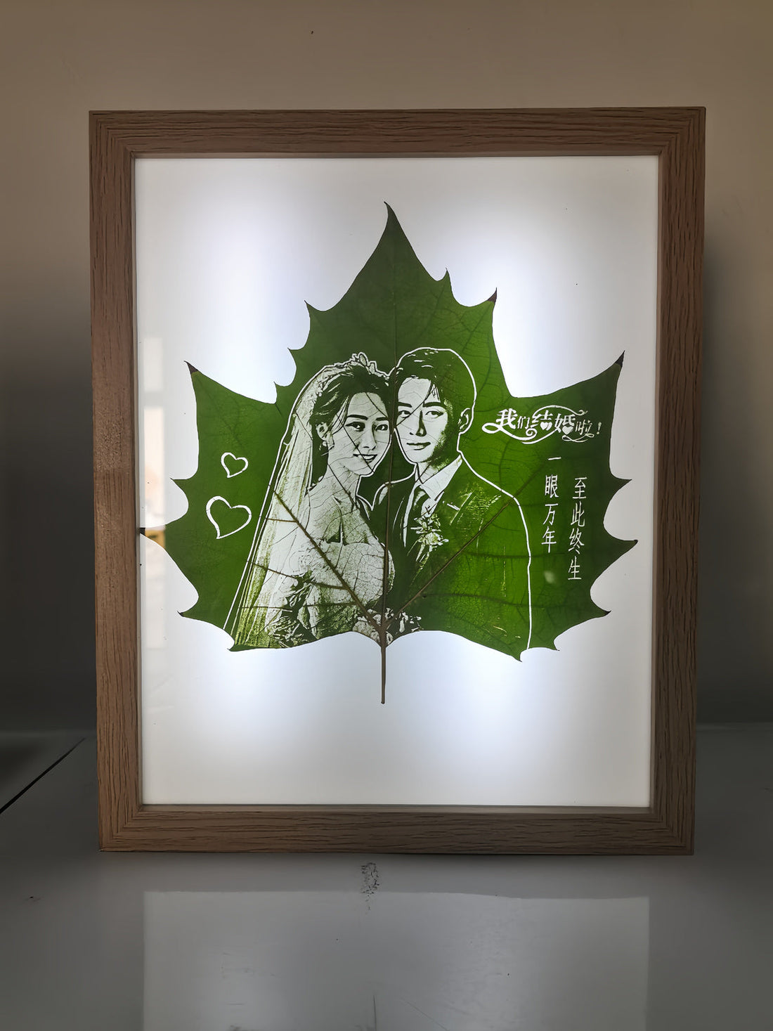 Cadeau d'anniversaire personnalisé avec photo sculptée sur une feuille pour femme, fille, mère, couple, enfants, coffret cadeau personnalisé haut de gamme 