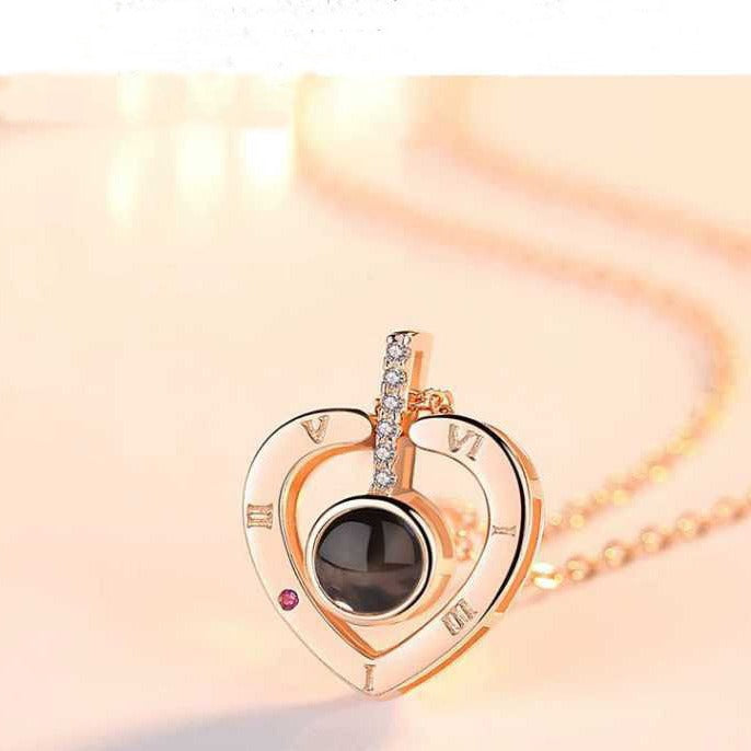 Collier de projection explosive personnalisé avec photo pour femme Pendentif en forme de cœur de pêche de haute qualité pour femme 